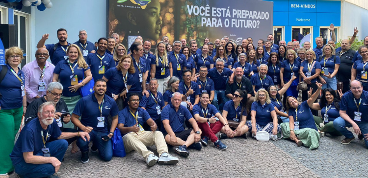 Caravana do Sincor-SP leva 1 mil corretores de seguros ao congresso da Fenacor